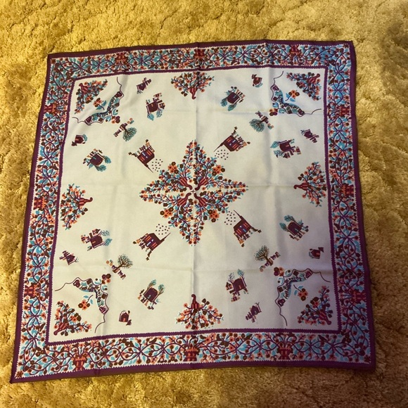 Vintage Multicolor Patterned Scarf - Picture 7 of 8